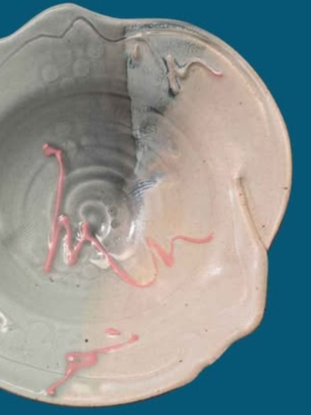 Lone Ash Pottery Bowl by Mike Taylor - England - Picture 6 of 7